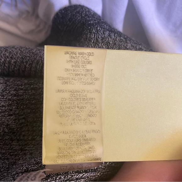 Calvin Klein vintage sweater vest - Picture 3 of 9